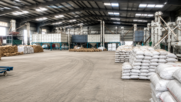 Packing & Warehousing